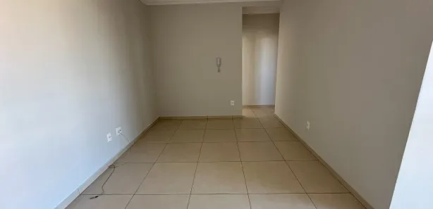 Apartamento com 2 Quartos para alugar, 70m² no Heliópolis, Belo Horizonte