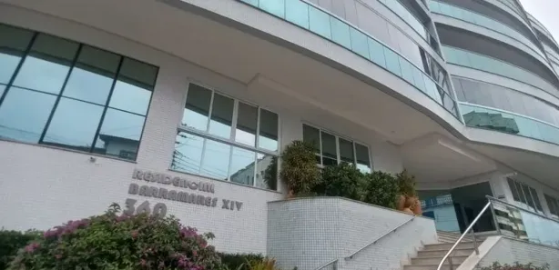 Apartamento com 3 Quartos para venda ou aluguel, 150m² no Vila Nova, Cabo Frio
