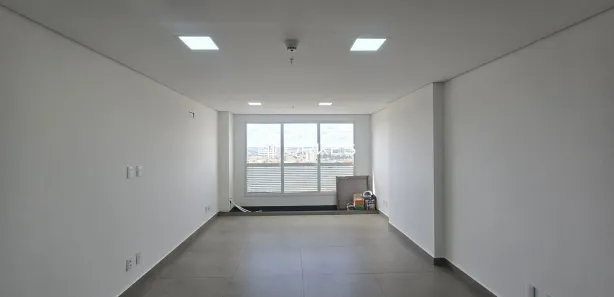 Sala Comercial com 1 Quarto para venda ou aluguel, 37m² no Jundiaí, Anápolis