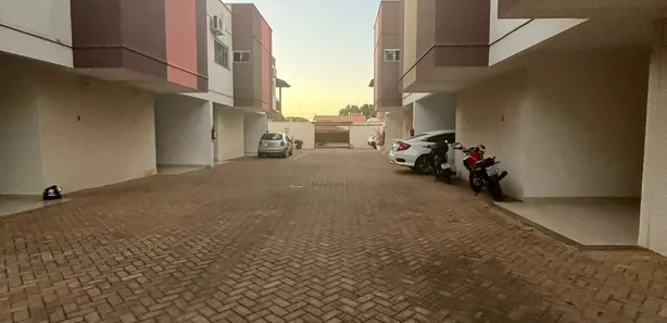 Casa de Condomínio com 3 Quartos para alugar, 130m² no Plano Diretor Sul, Palmas