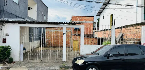 Lote/Terreno à venda, 150m² no Flores, Manaus