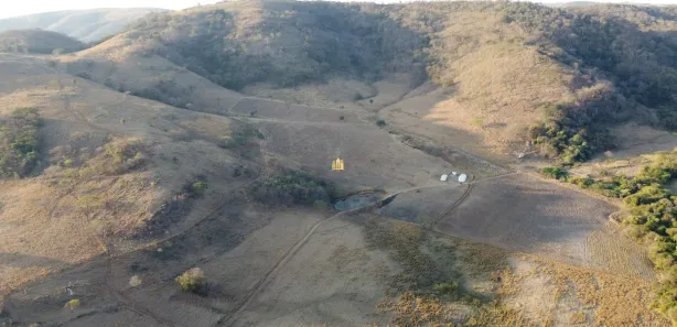 Fazenda/Sítio com 1 Quarto à venda, 400000m² no , Paraopeba
