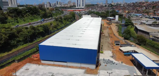 Galpão/Depósito/Armazém para alugar, 1350m² no Cabula, Salvador