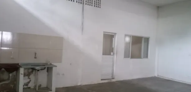 Galpão/Depósito/Armazém para alugar, 500m² no Santo Antônio, Manaus