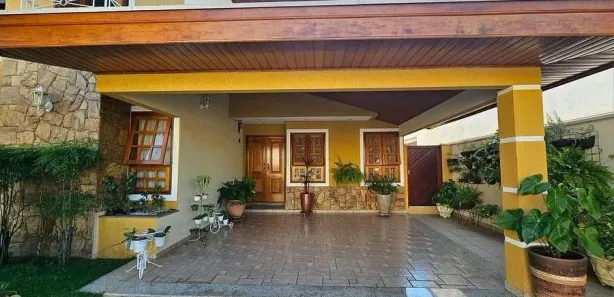 Casa de Condomínio com 3 Quartos para alugar, 235m² no Jardim Independência, Taubaté