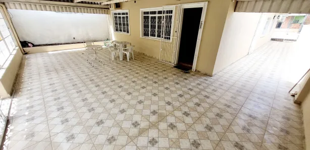 Casa com 4 Quartos à venda, 200m² no Santo Antônio, Manaus