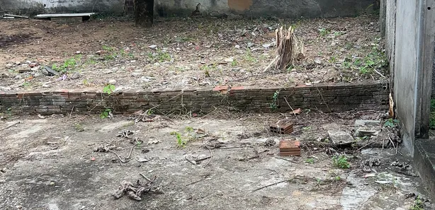 Sobrado com 4 Quartos à venda, 300m² no Candelária, Natal