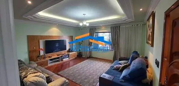 Sobrado com 4 Quartos à venda, 378m² no Vila Janete, Carapicuíba
