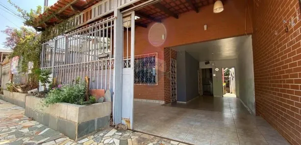 Casa com 3 Quartos à venda, 212m² no Taguatinga Norte, Brasília