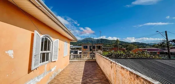 Sobrado com 6 Quartos à venda, 170m² no Sertãozinho, Matinhos