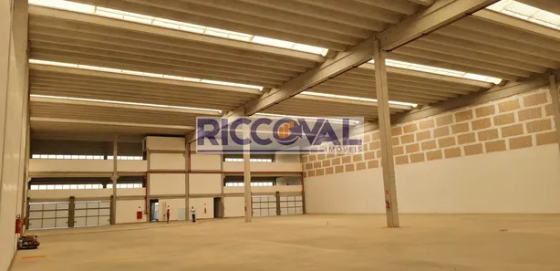 Galpão/Depósito/Armazém para alugar, 4800m² no Mombaça, São Roque