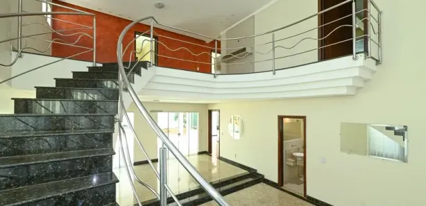 Casa de Condomínio com 4 Quartos para alugar, 370m² no Residencial Granville, Goiânia