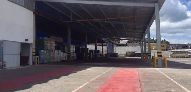 Galpão/Depósito/Armazém para alugar, 2500m² no Coutos, Salvador