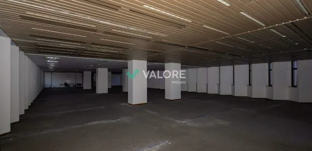Sala Comercial para alugar, 560m² no Santo Antônio, Belo Horizonte