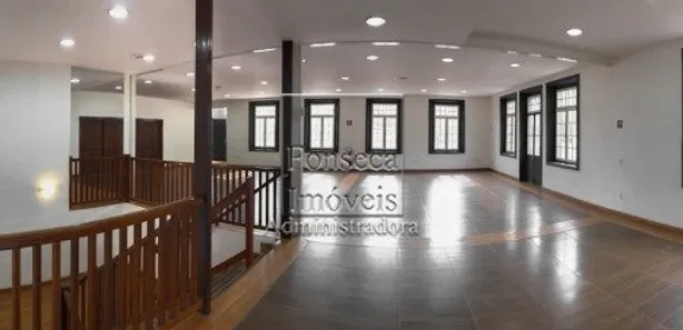 Ponto Comercial para alugar, 160m² no Cascatinha, Petrópolis