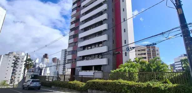 Apartamento com 4 Quartos para venda ou aluguel, 304m² no Ondina, Salvador
