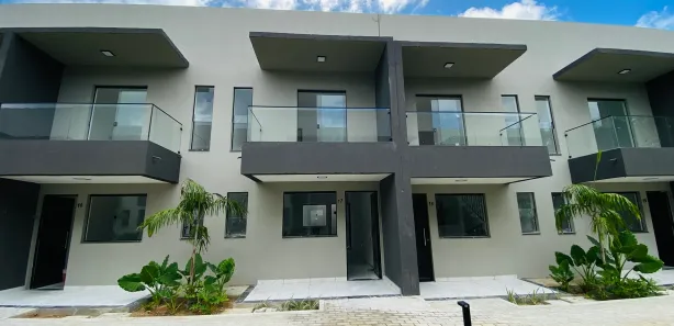 Casa de Condomínio com 2 Quartos à venda, 80m² no Planalto, Natal