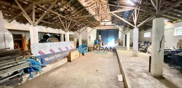 Galpão/Depósito/Armazém para venda ou aluguel, 1000m² no Curicica, Rio de Janeiro