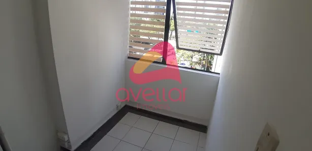 Sala Comercial para alugar, 60m² no Espinheiro, Recife