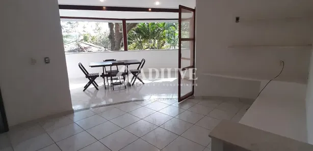 Casa de Condomínio com 3 Quartos para alugar, 45m² no Praia do Siqueira, Cabo Frio