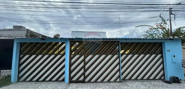 Casa com 4 Quartos à venda, 235m² no Novo Aleixo, Manaus