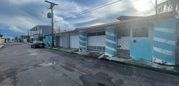 Casa com 2 Quartos à venda, 55m² no Nova Cidade, Manaus