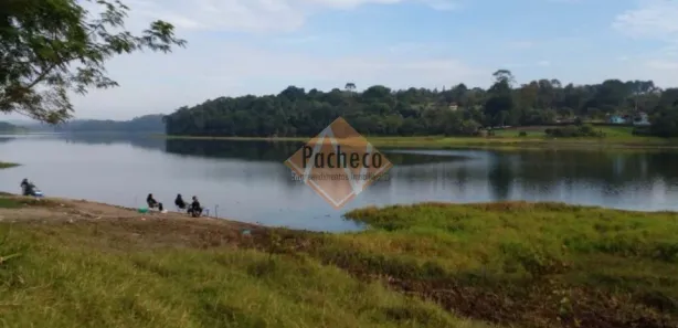 Fazenda/Sítio com 2 Quartos à venda, 120m² no Sertãozinho, Biritiba-Mirim