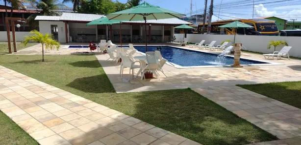 Apartamento com 2 Quartos para alugar, 69m² no , Ipojuca