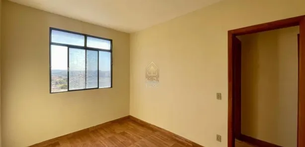 Apartamento com 3 Quartos para alugar, 82m² no Heliópolis, Belo Horizonte