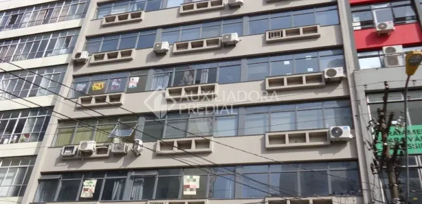 Sala Comercial à venda, 48m² no Exposição, Caxias do Sul