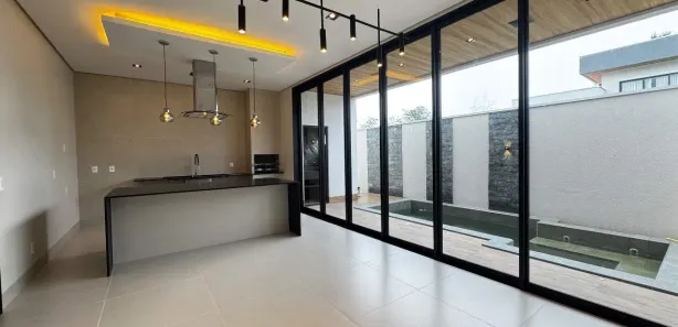 Casa com 3 Quartos à venda, 197m² no Setor Brasil, Araguaína