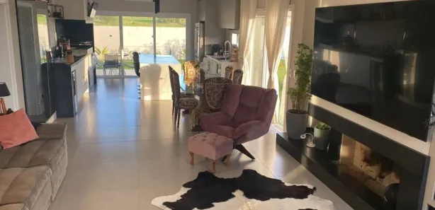 Sobrado com 3 Quartos à venda, 219m² no Sanga Funda, Nova Santa Rita