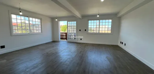 Sala Comercial à venda, 63m² no Centro, Gramado