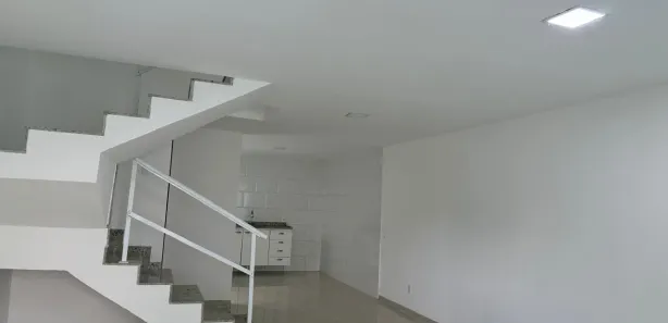 Sobrado com 2 Quartos para alugar, 100m² no Recreio dos Bandeirantes, Rio de Janeiro