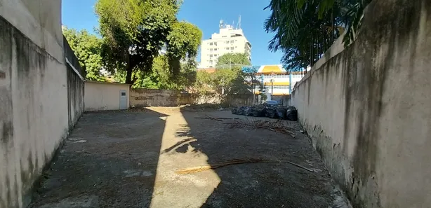 Lote/Terreno para alugar, 570m² no Freguesia (Jacarepaguá), Rio de Janeiro