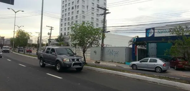 Lote/Terreno para venda ou aluguel, 15000m² no Chapada, Manaus