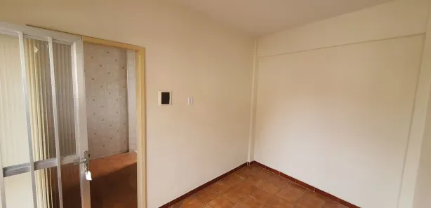 Kitnet com 1 Quarto para alugar, 24m² no Rocha Miranda, Rio de Janeiro