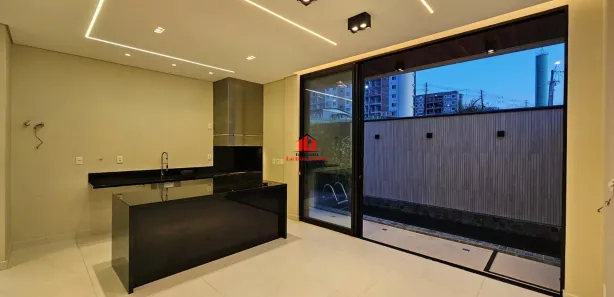 Casa de Condomínio com 4 Quartos à venda, 267m² no Novo Aleixo, Manaus