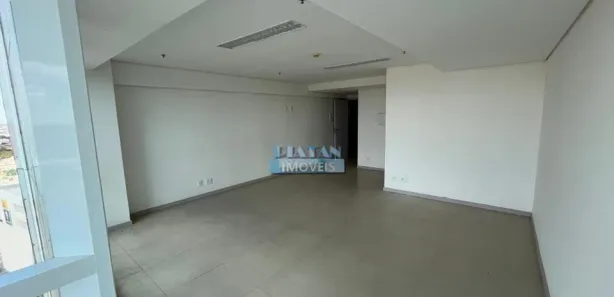 Sala Comercial para alugar, 67m² no Taguatinga Norte, Brasília