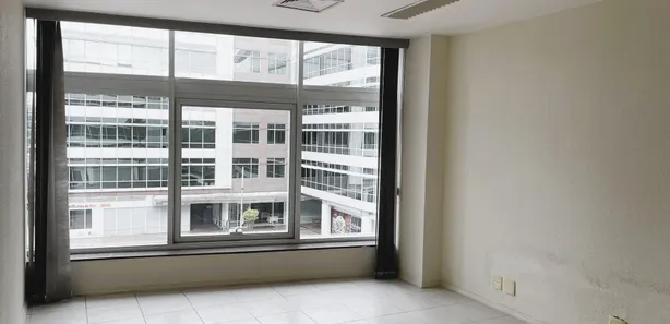 Sala Comercial para alugar, 36m² no Barra Olímpica, Rio de Janeiro