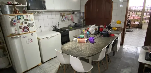 Casa com 3 Quartos à venda, 254m² no Parque 10 de Novembro, Manaus