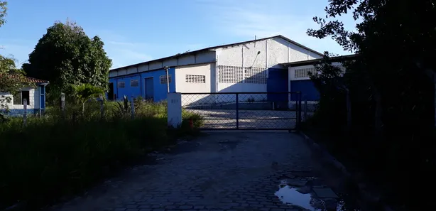 Galpão/Depósito/Armazém à venda, 2600m² no Centro, Simões Filho