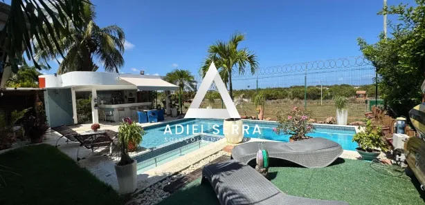 Casa de Condomínio com 4 Quartos para venda ou aluguel, 300m² no Itapuã, Salvador