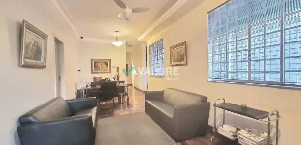 Imóvel Comercial com 8 Quartos para alugar, 253m² no Santa Efigênia, Belo Horizonte