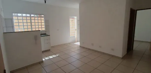 Kitnet com 2 Quartos para alugar, 35m² no Jardim América, Goiânia