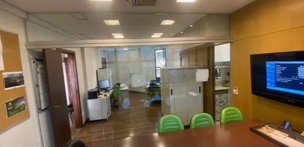 Sala Comercial para alugar, 40m² no Savassi, Belo Horizonte