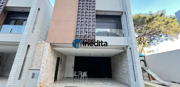 Sobrado com 3 Quartos para alugar, 160m² no Vila Rosa, Goiânia