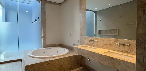 Sobrado com 4 Quartos para alugar, 598m² no Alphaville Flamboyant Residencial Araguaia, Goiânia