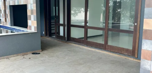 Casa de Condomínio com 5 Quartos para alugar, 350m² no Alphaville (Abrantes), Camaçari