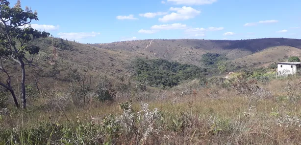 Fazenda/Sítio à venda, 37000m² no , Paraopeba